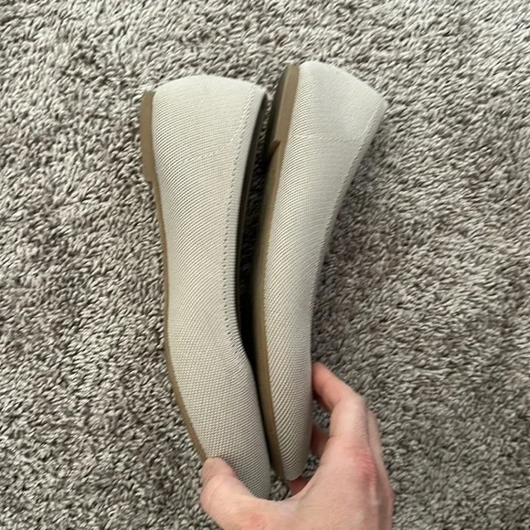 Great condition beige knit ballet, flat size 9 1/2 Old Navy - Picture 3 of 3